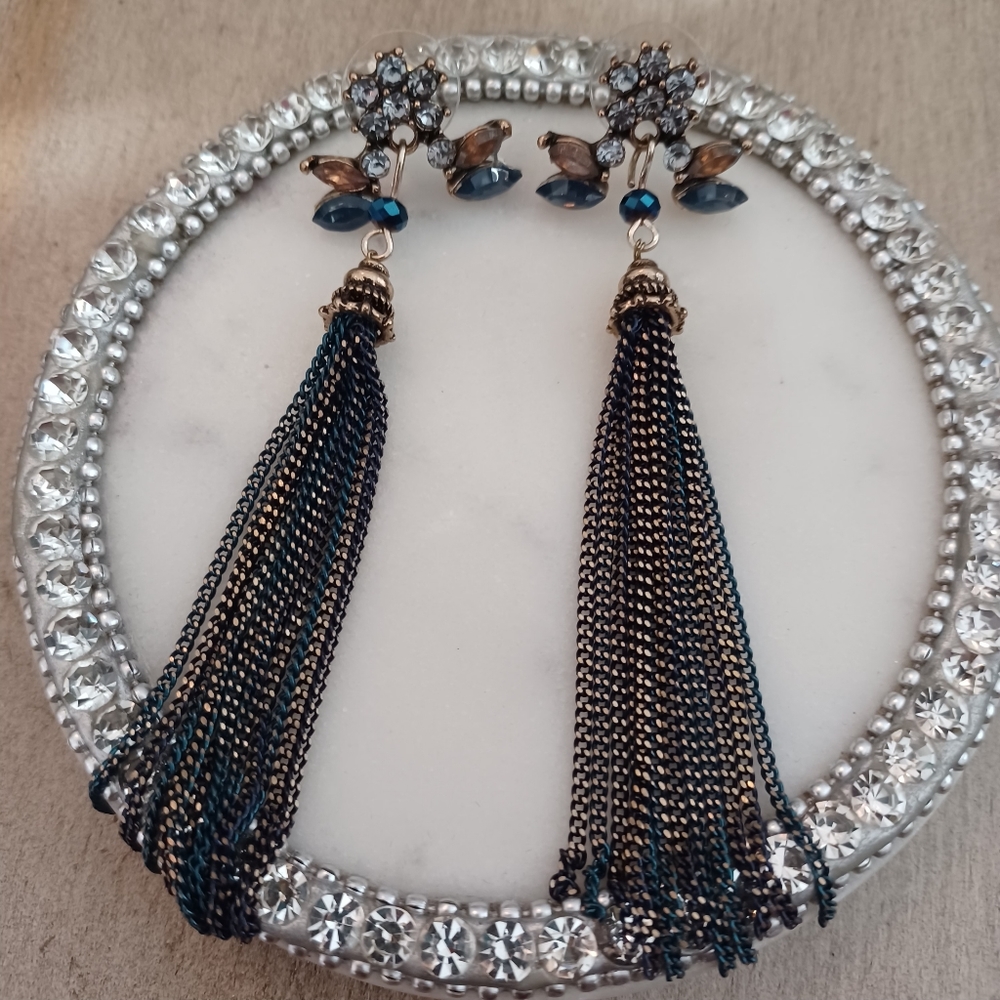 Blue Crystal Rhinestone Chain Tassel Dangle Drop Earrings - Picture 2 of 5